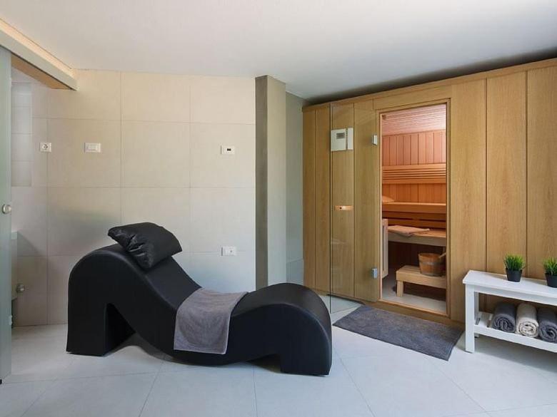 Luxury Villa Kate - In Lucice Bay With Turquoise Sea, Amazing Seaviews, And Heated Pool Милна Экстерьер фото